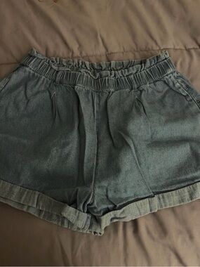 American Eagle Outfitters Washed Denim Blue Ruffle-Waist Shorts